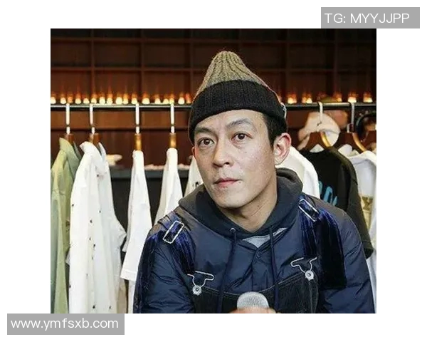 足球明星挂件系列亮相 精美设计与收藏价值并重引领潮流风尚 足球明星挂件系列亮相 精美设计与收藏价值并重引领潮流风尚