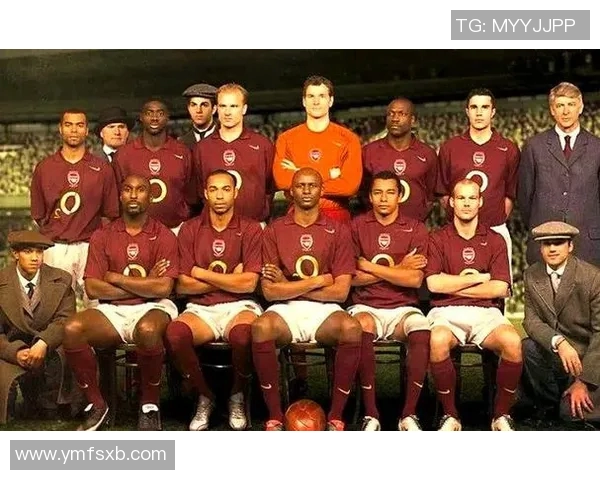 穿足球17号球衣的传奇球星盘点及其影响力解析